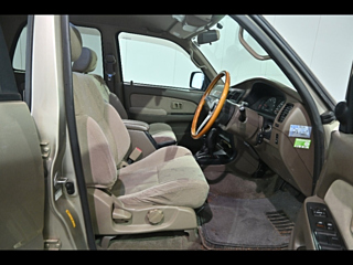 2000 Toyota Hilux Surf thumbnail 6