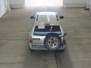 1999 Toyota Hilux Surf thumbnail 3