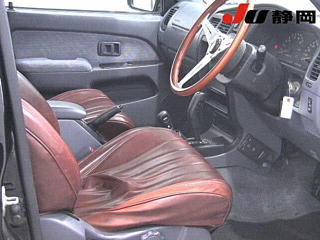 1997 Toyota Hilux Surf thumbnail 3